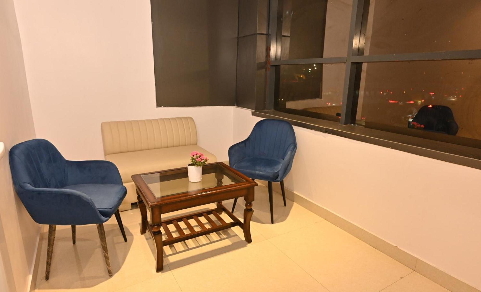 Hotel Down Town Paschim Vihar Delhi  Exteriör bild
